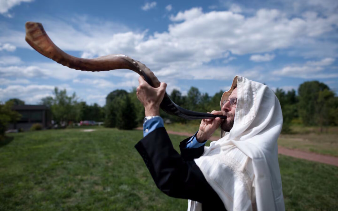 The Heart and Soul of Preparing for the High Holy Days with Rabbi Darby Leigh